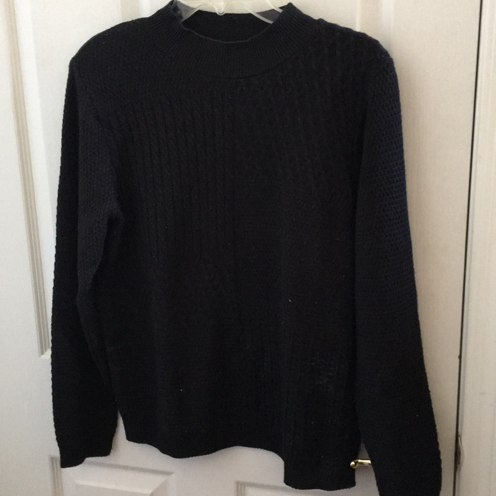 FINAL MARKDOWN Ladies’ Alfred Dunner Acrylic Knit Sweater (M)